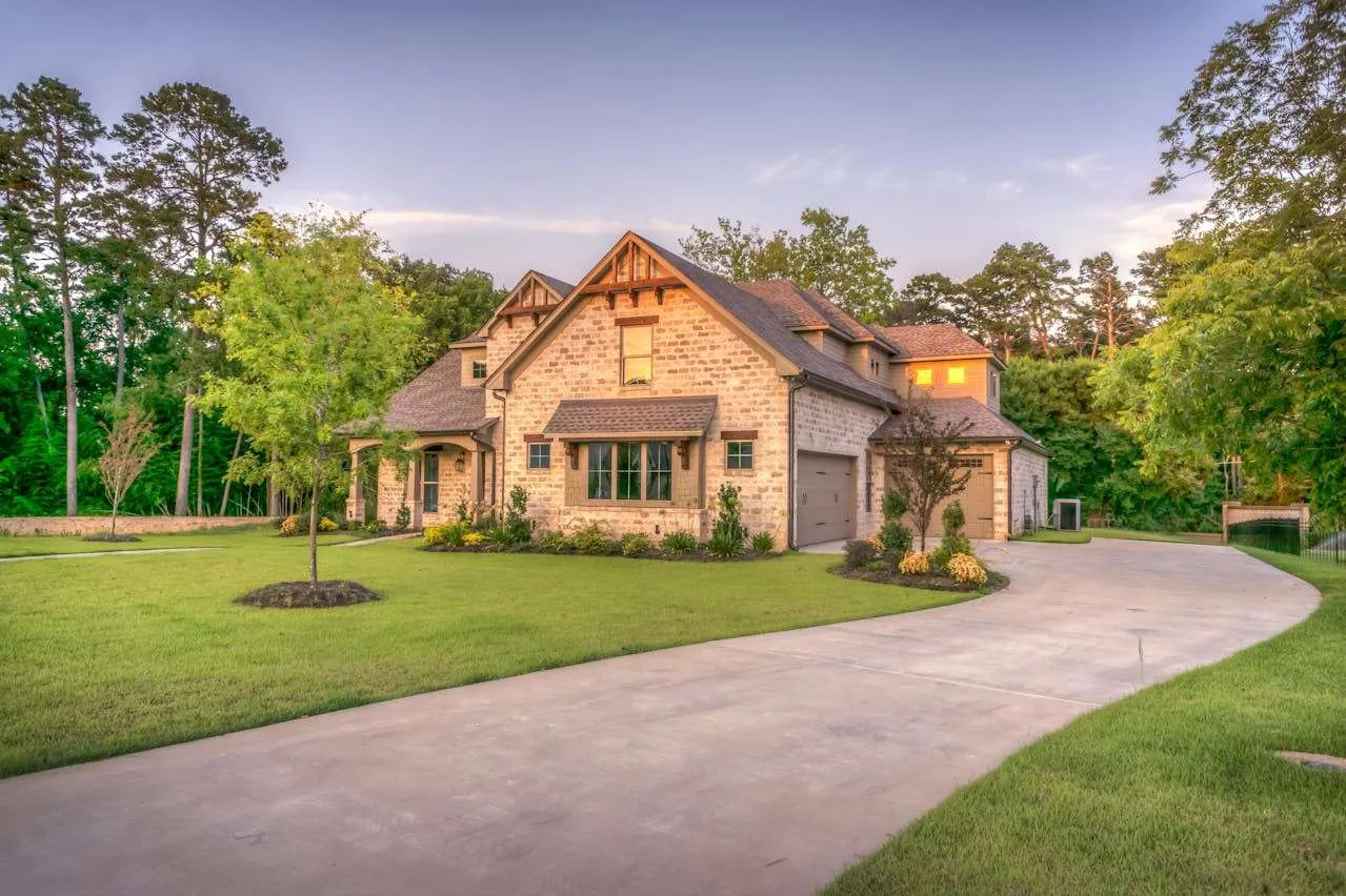 real estate photos and video tours